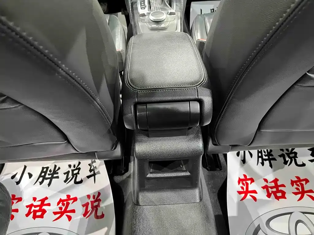 Audi Q2L 2023 из CN, фото 9