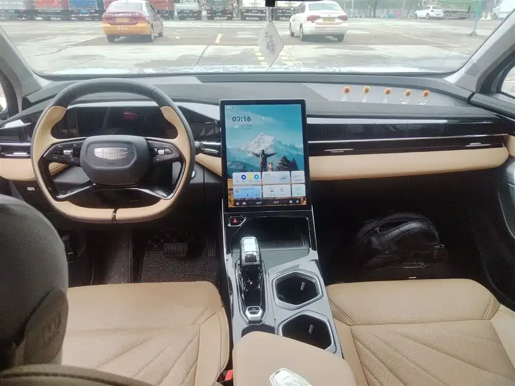 Geely Boyue L 2023 из CN, фото 8
