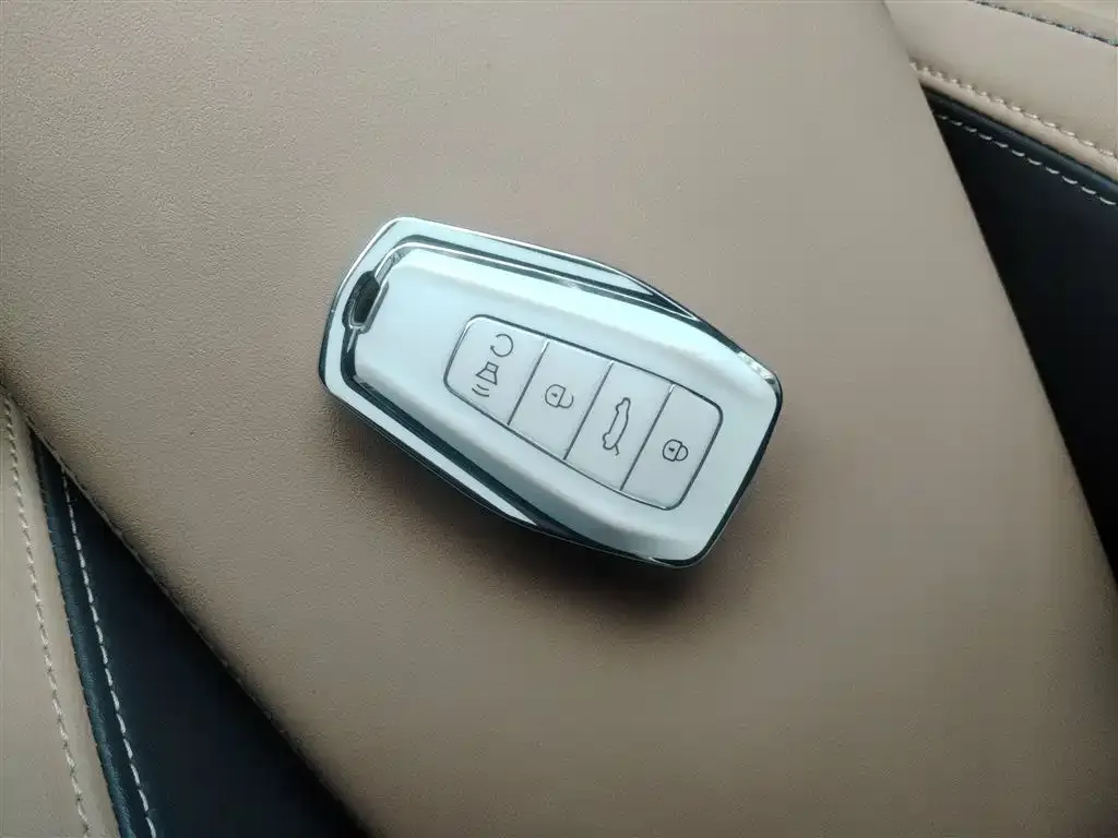 Geely Boyue L 2023 из CN, фото 6