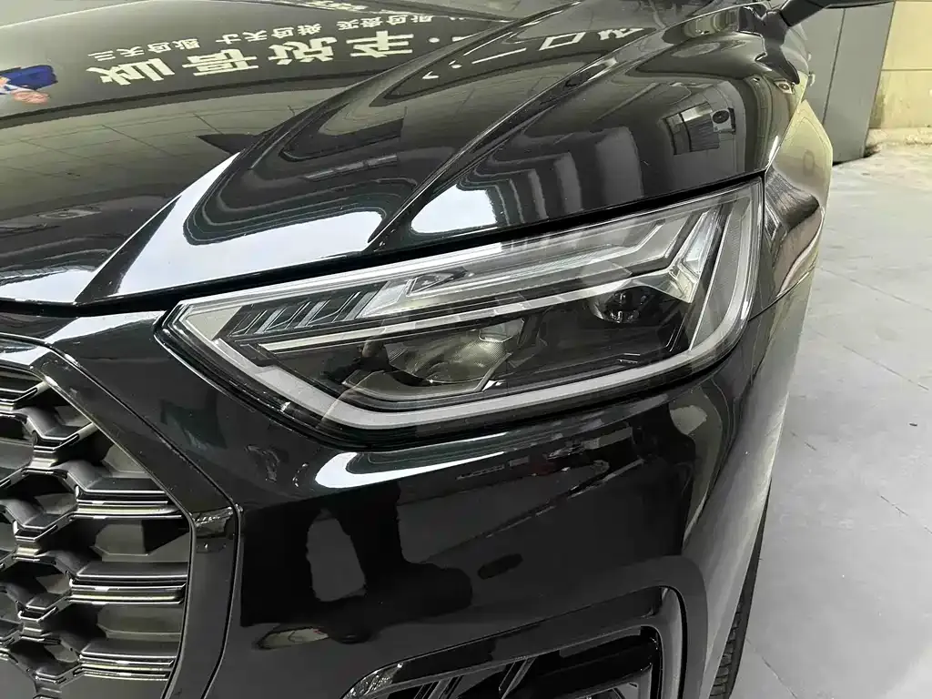 Audi Q5L 2023 из CN, фото 2