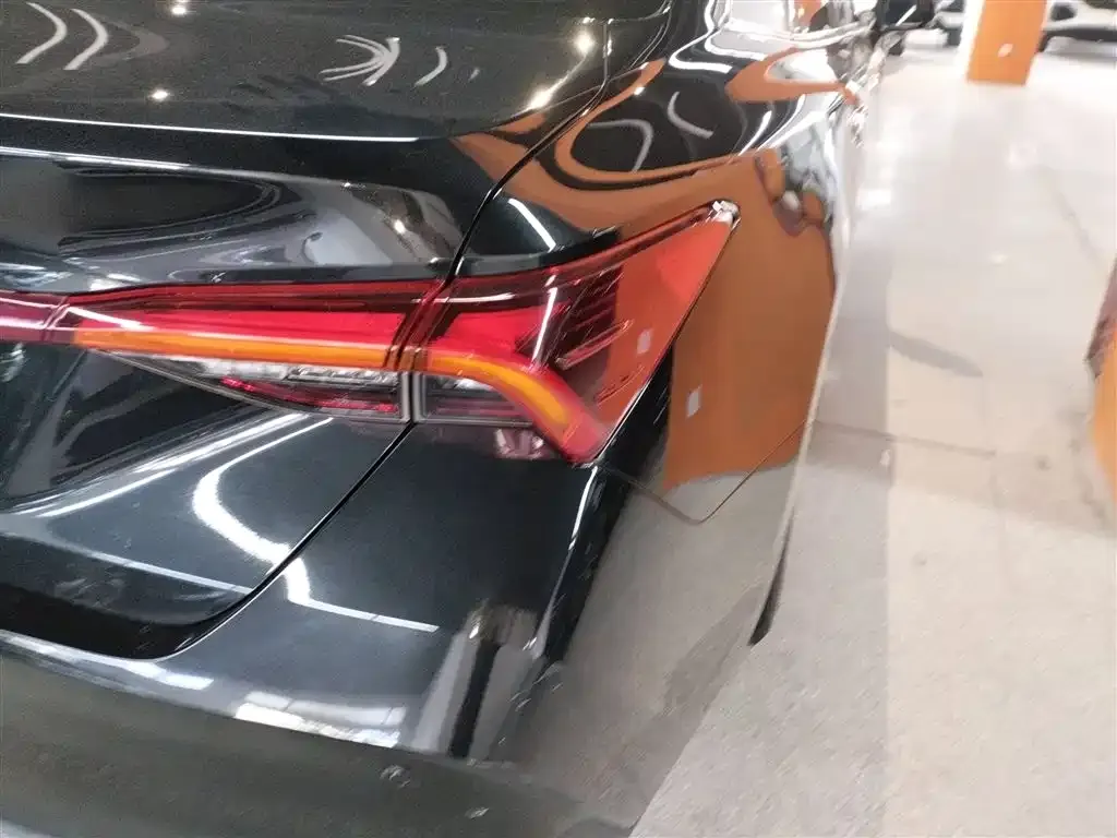 Toyota Avalon 2023 из CN, фото 2