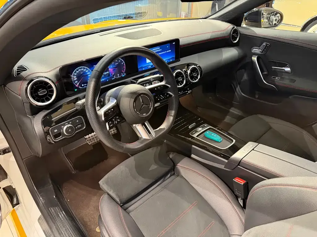 Mercedes-Benz CLA (Import) 2024 из CN, фото 10