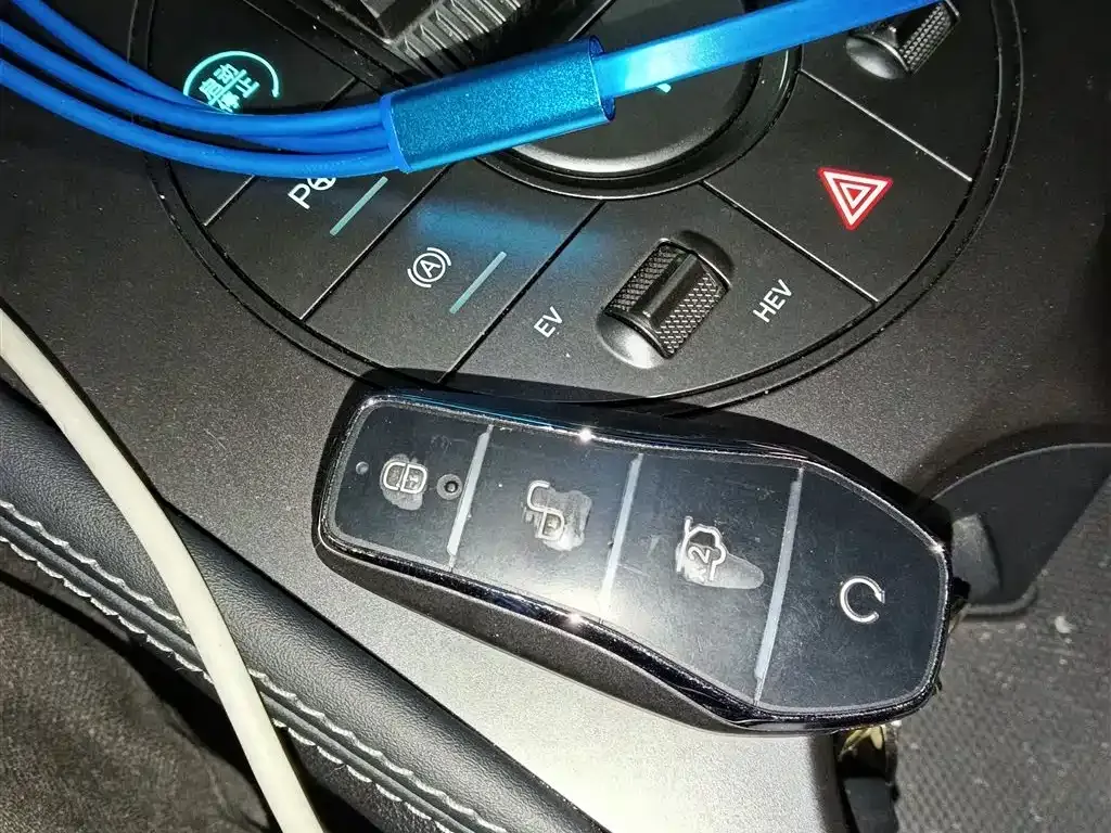 BYD Seal 06 — фото 10