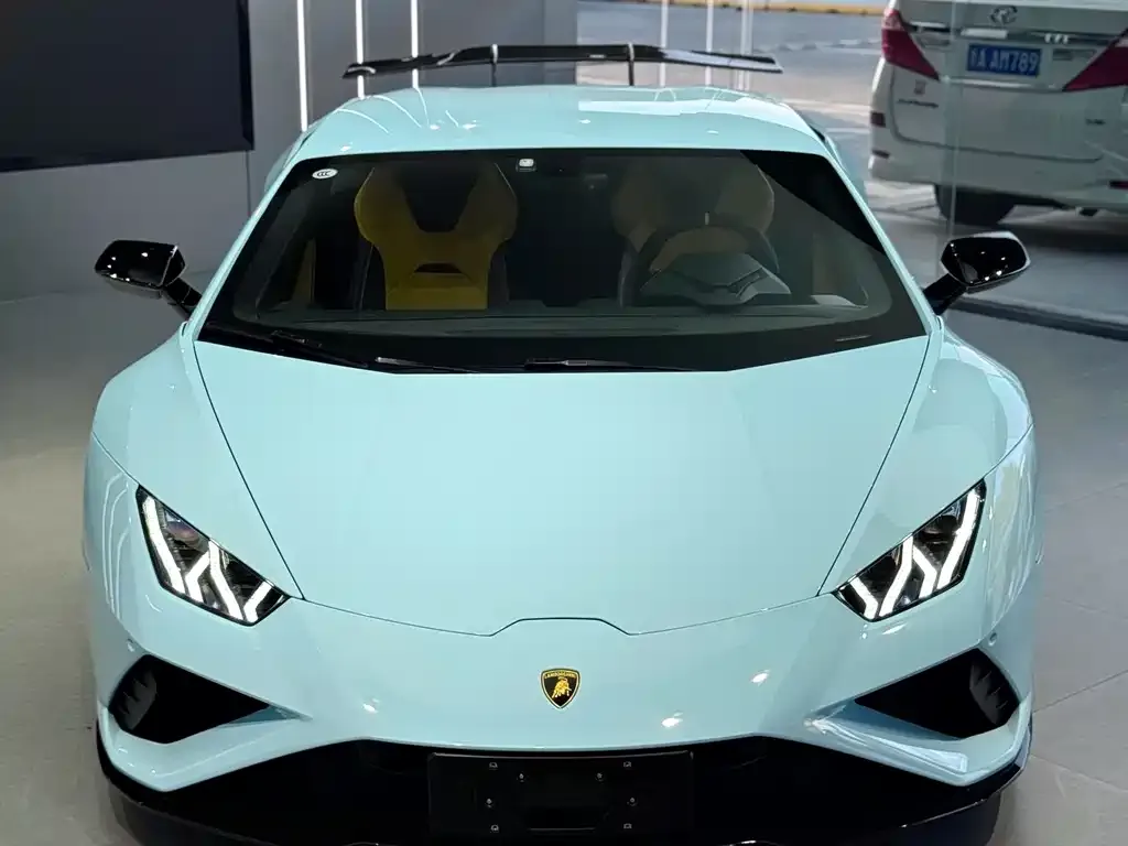 Lamborghini Huracan 2023 из CN, фото 2