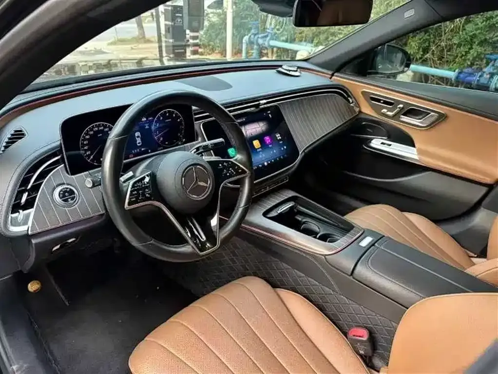 Mercedes-Benz E-Class 2024 из CN, фото 8