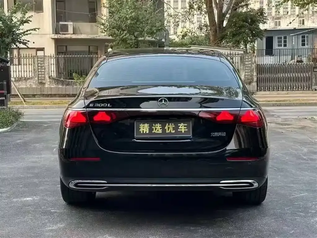 Mercedes-Benz E-Class 2024 из CN, фото 3