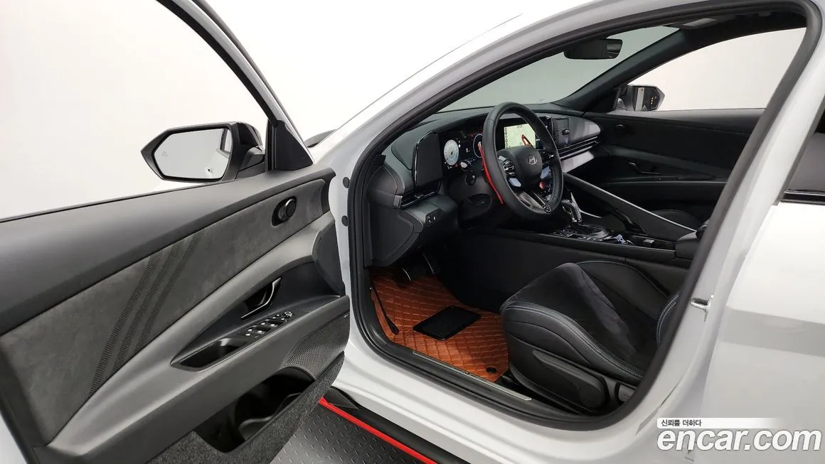 Hyundai AVANTE — фото 4