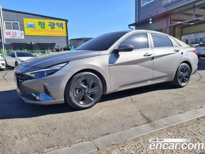 Hyundai AVANTE — фото 10