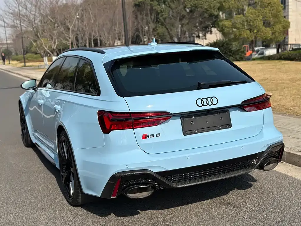 Audi RS 6 — фото 6