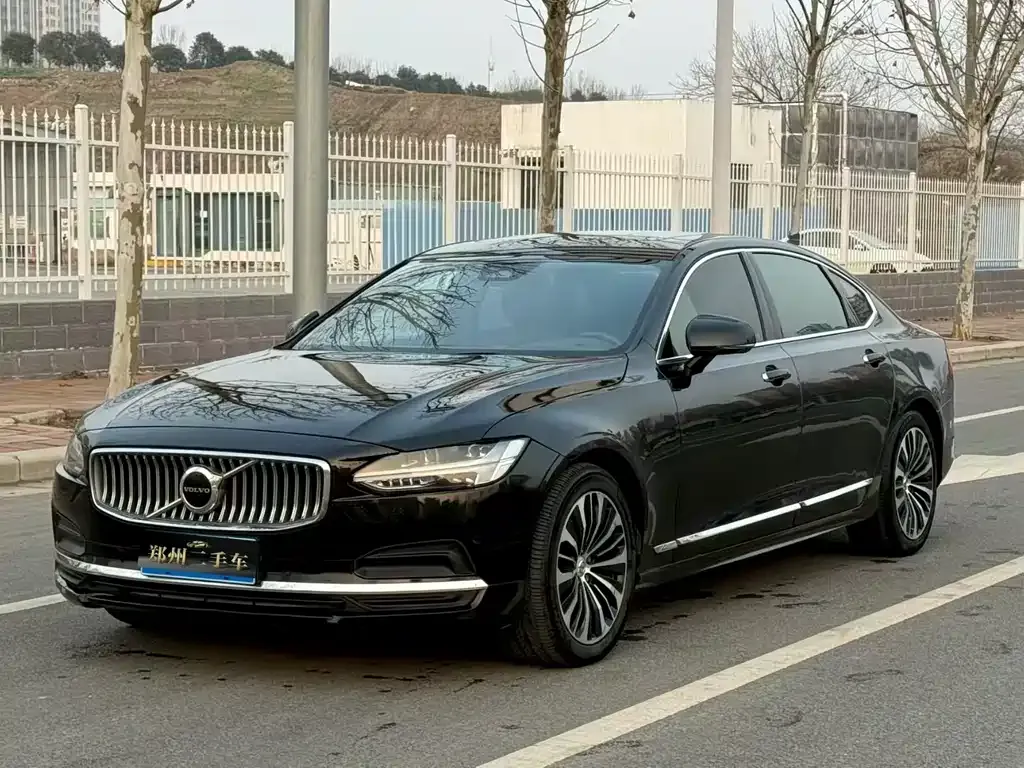 Volvo S90 2022 из CN, фото 1
