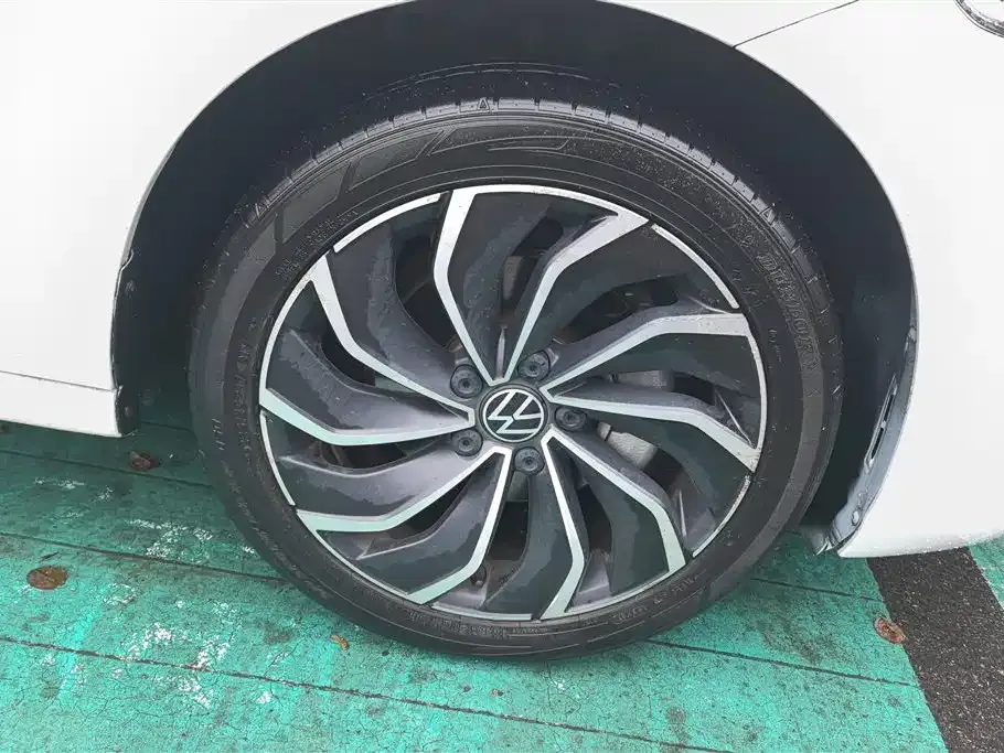 Volkswagen Golf 2021 из CN, фото 3