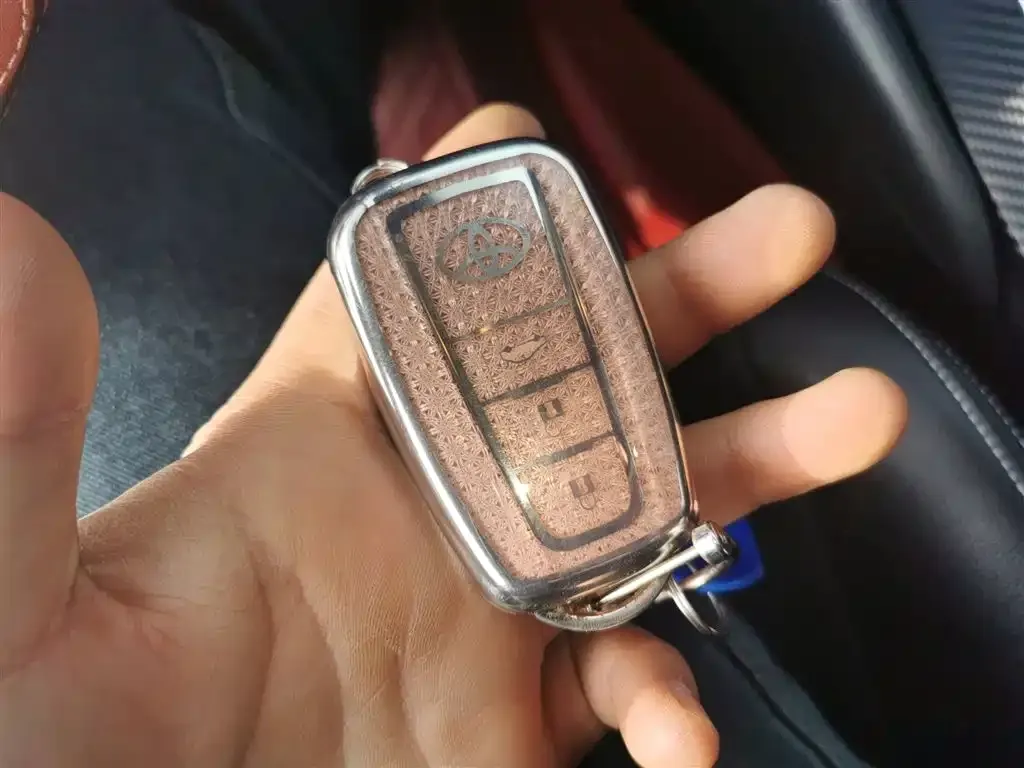 Toyota Corolla 2021 из CN, фото 9
