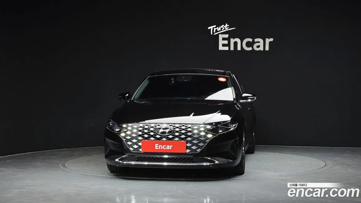 Hyundai Grandeur 2022 из KR, фото 3