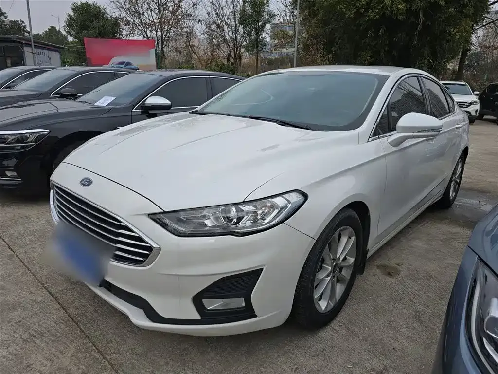 Ford Mondeo 2021 из CN, фото 4
