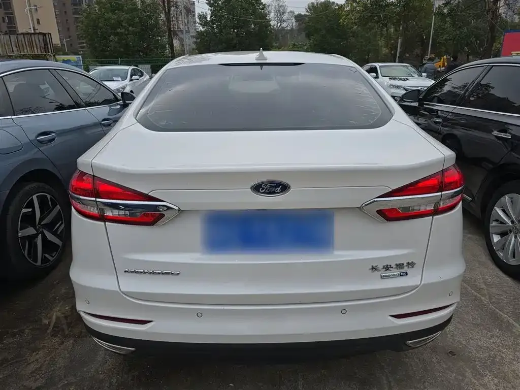 Ford Mondeo 2021 из CN, фото 6