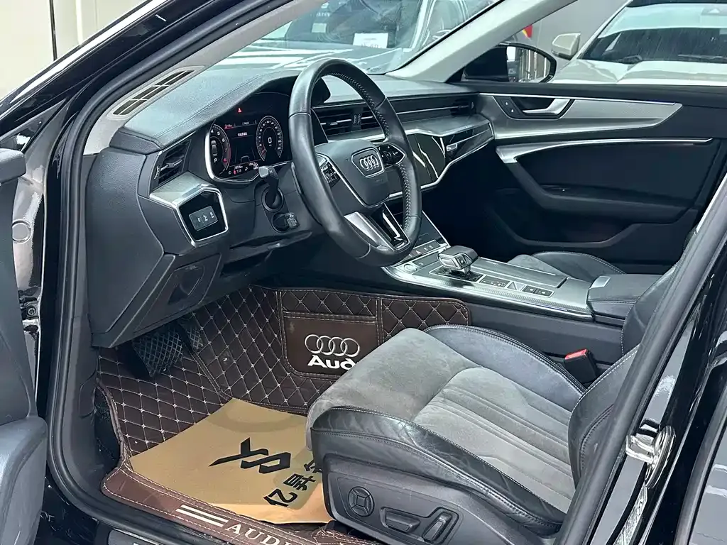 Audi A6L 2021 из CN, фото 7