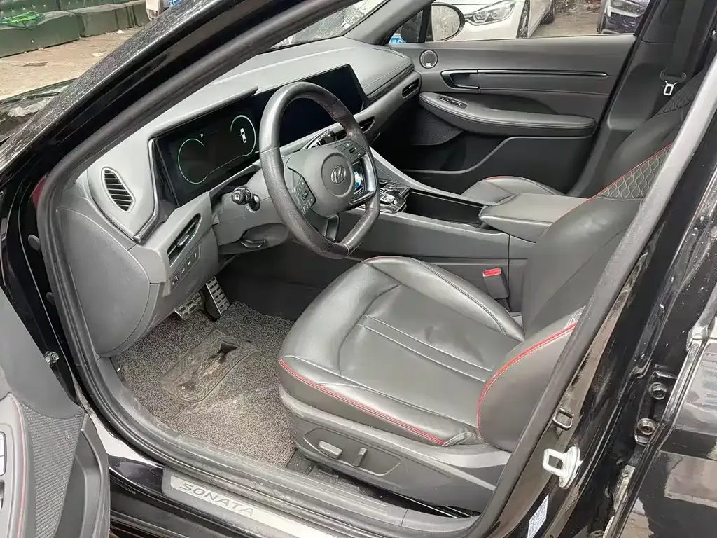 Hyundai Sonata 2022 из CN, фото 10