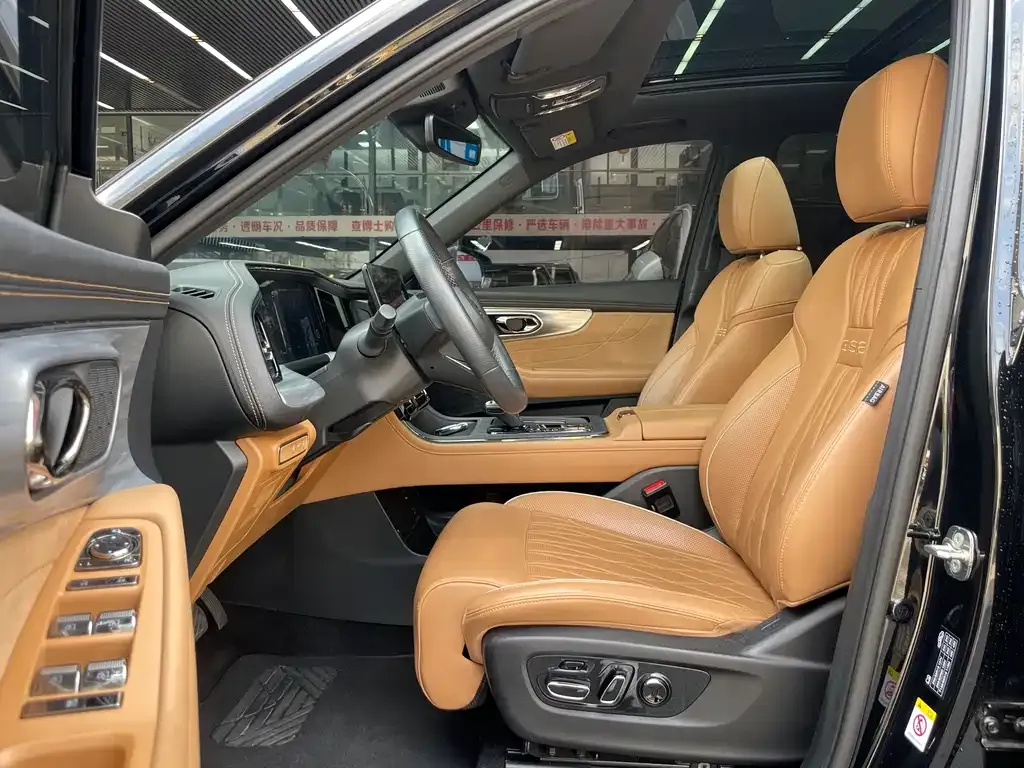 GAC Motor Trumpchi GS8 2024 из CN, фото 4