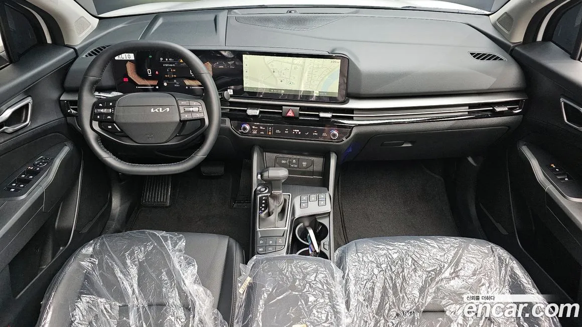 Kia Sportage — фото 10
