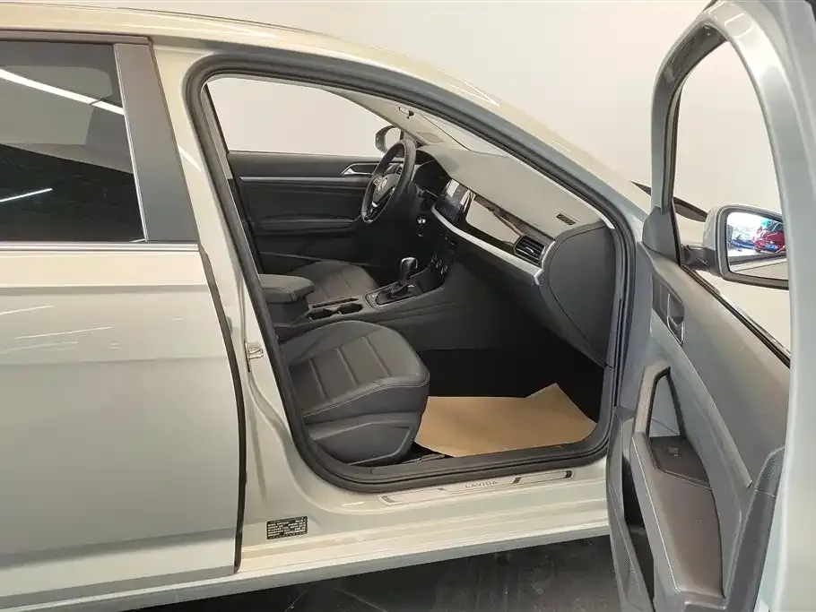 Volkswagen Lavida 2021 из CN, фото 4