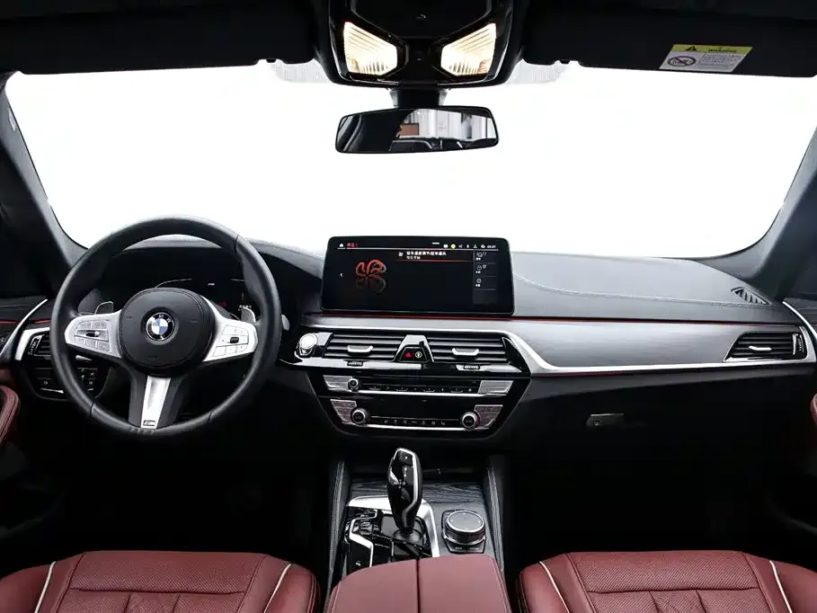 BMW 5 Series — фото 8