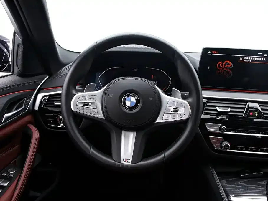 BMW 5 Series — фото 6