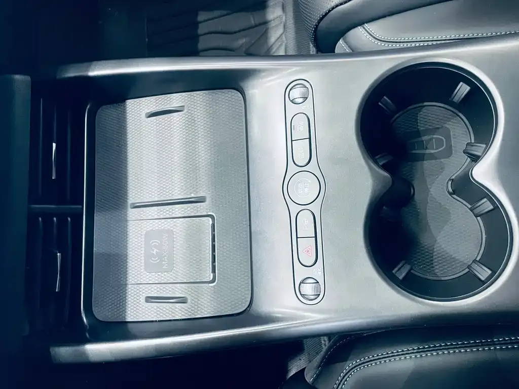 BYD Seal 06 — фото 7