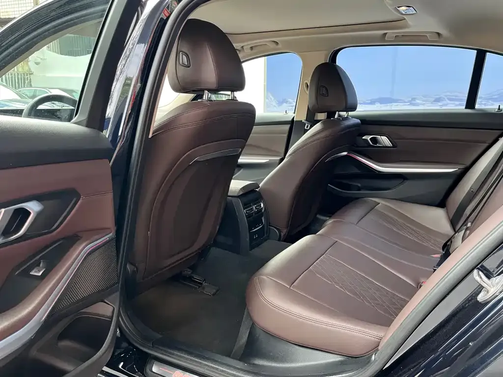 BMW i3 — фото 10