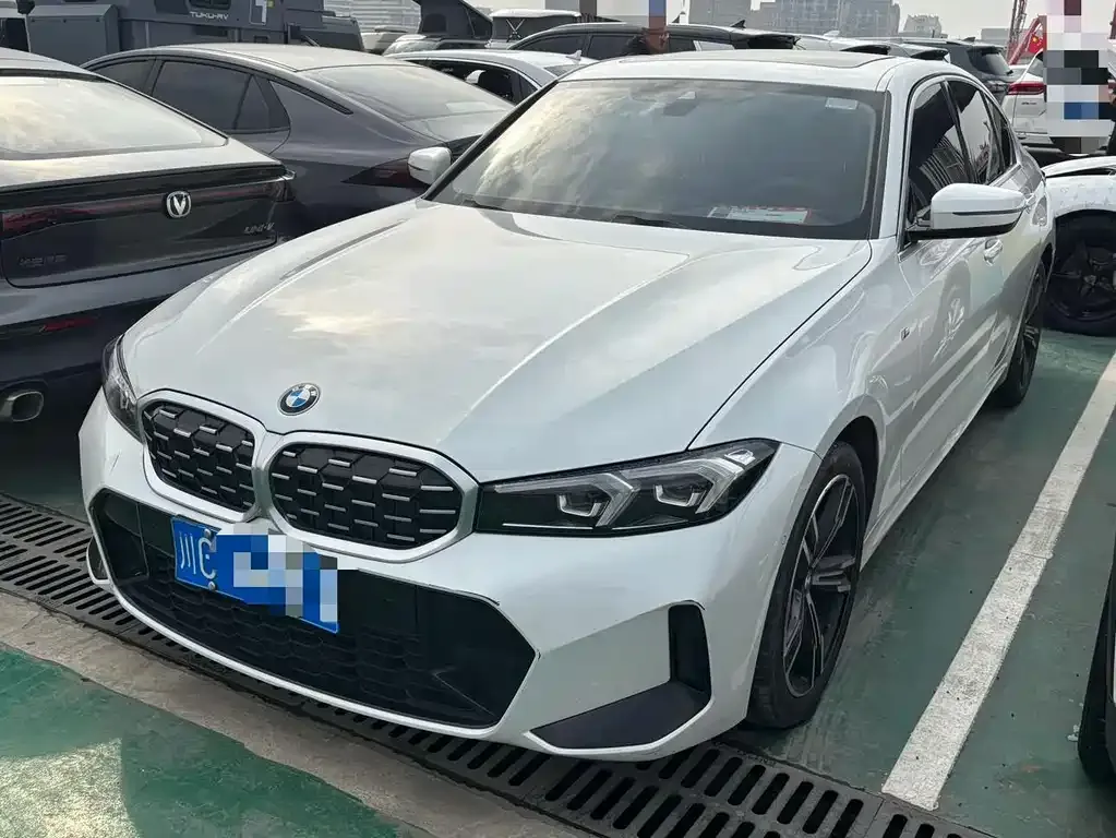BMW 3 Series — фото 1