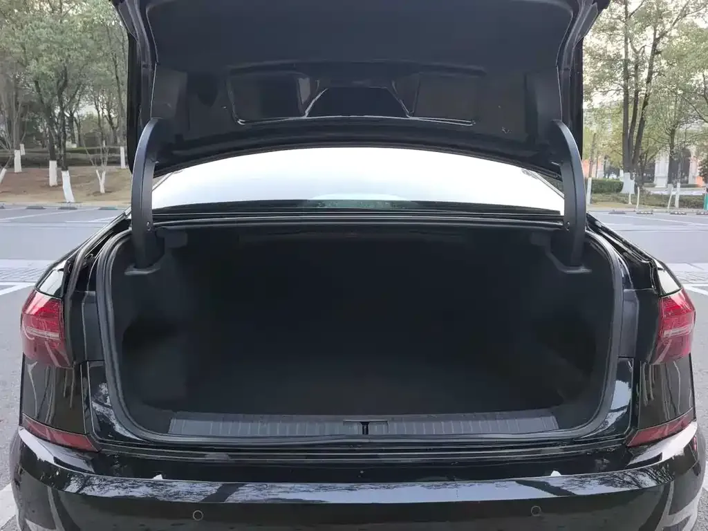 Volkswagen Passat — фото 6