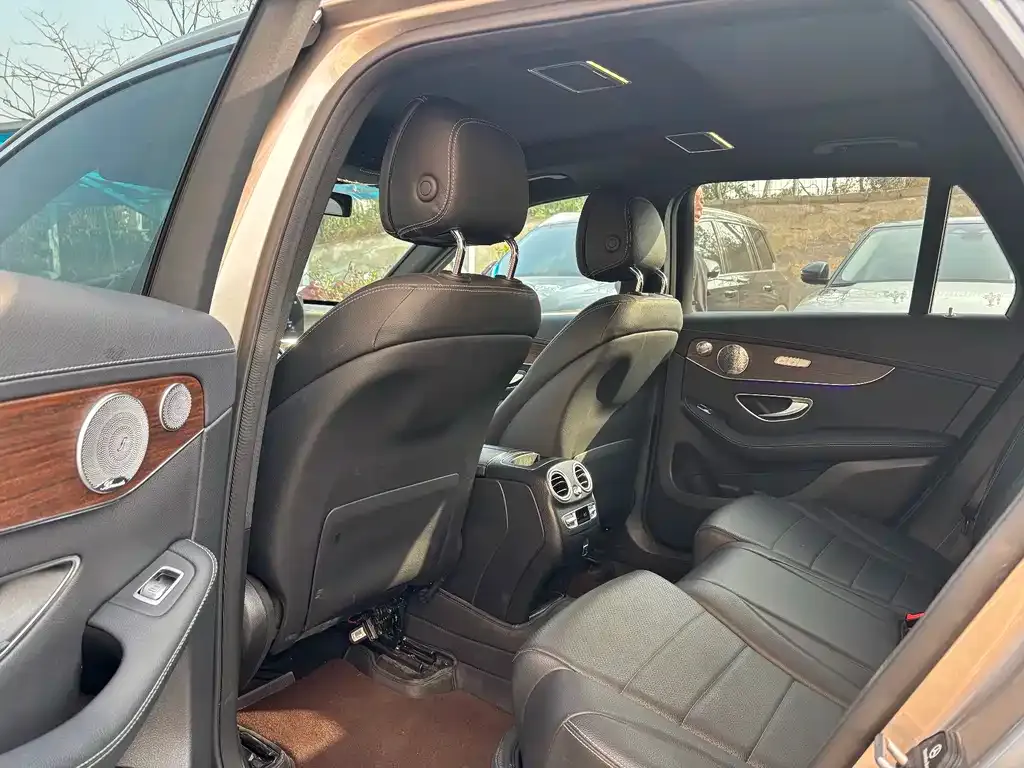 Mercedes-Benz GLC 2021 из CN, фото 2