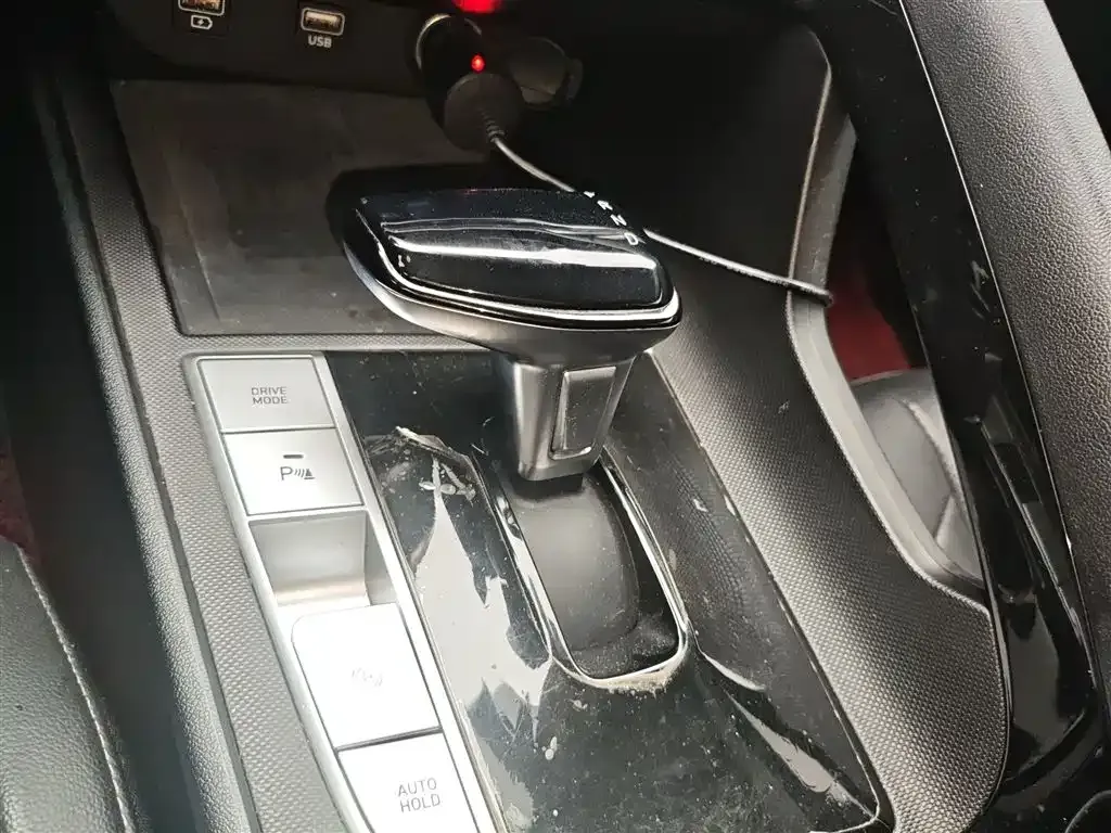 Hyundai Elantra 2021 из CN, фото 9
