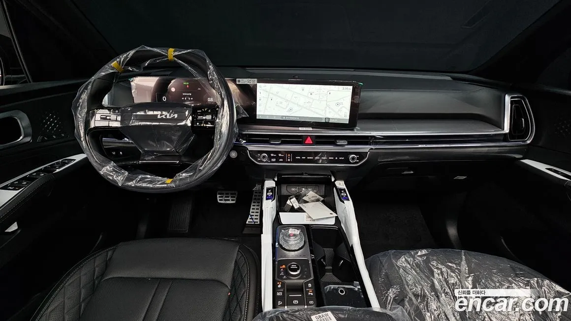 Kia Sorento — фото 8
