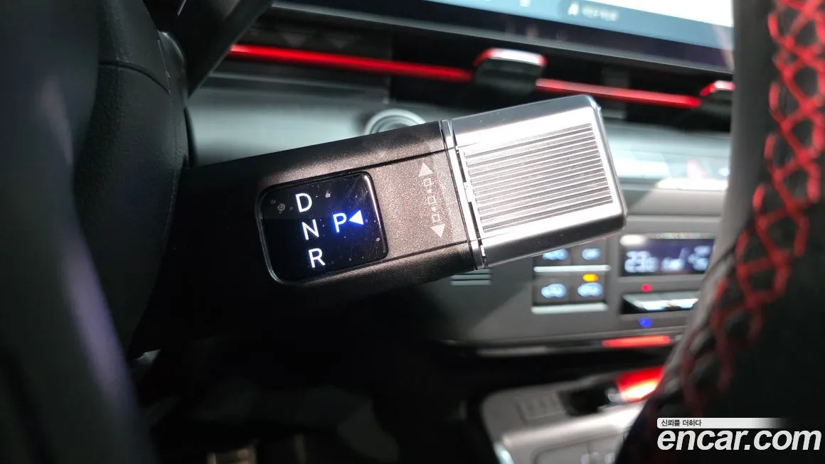 Hyundai Kona — фото 10