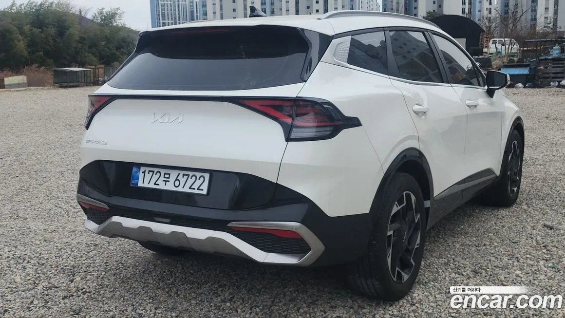 Kia Sportage — фото 10