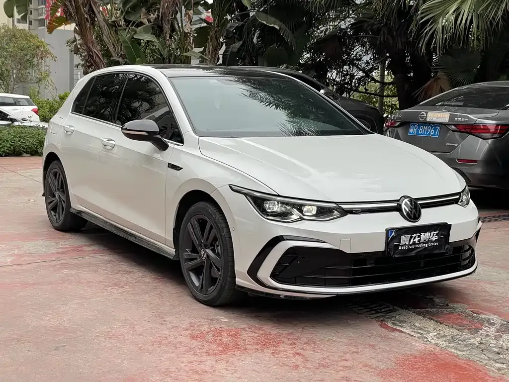 Volkswagen Golf 2022 из CN, фото 3