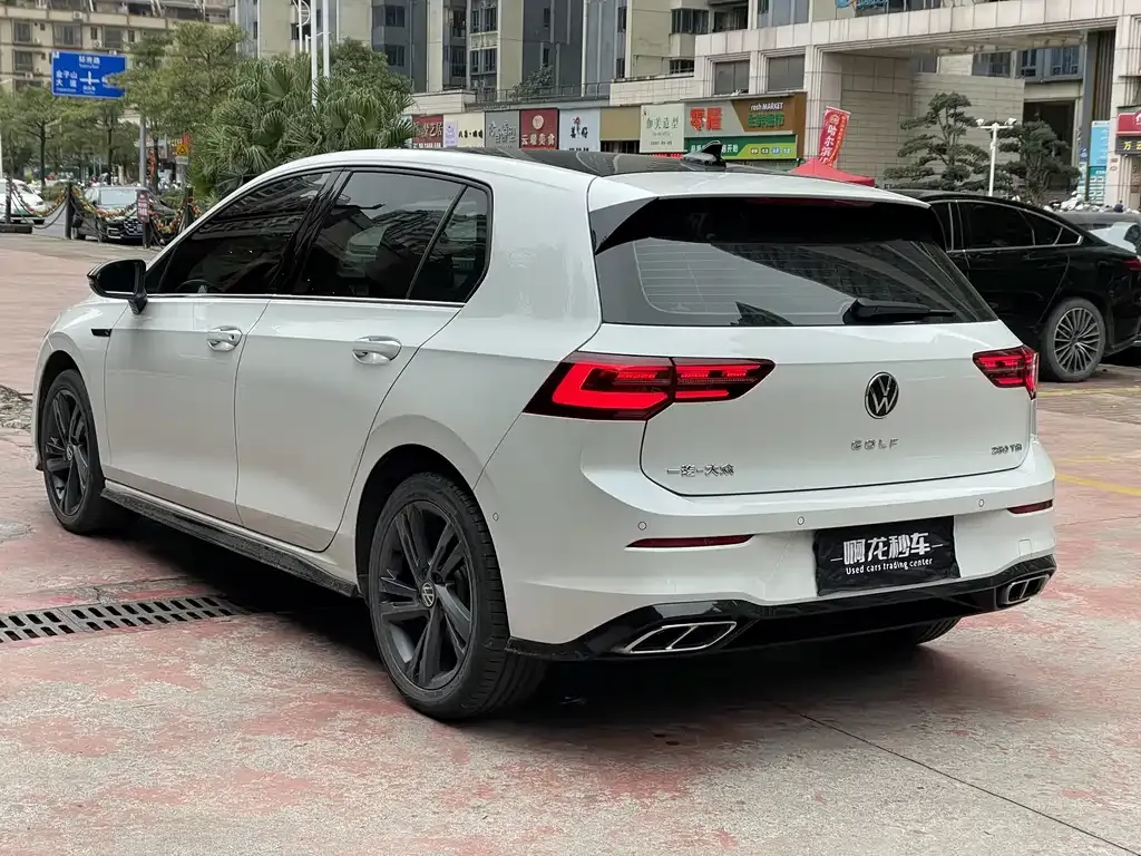 Volkswagen Golf 2022 из CN, фото 9