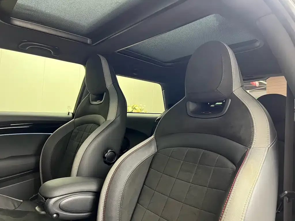 MINI JCW (John Cooper Works) 2022 из CN, фото 5