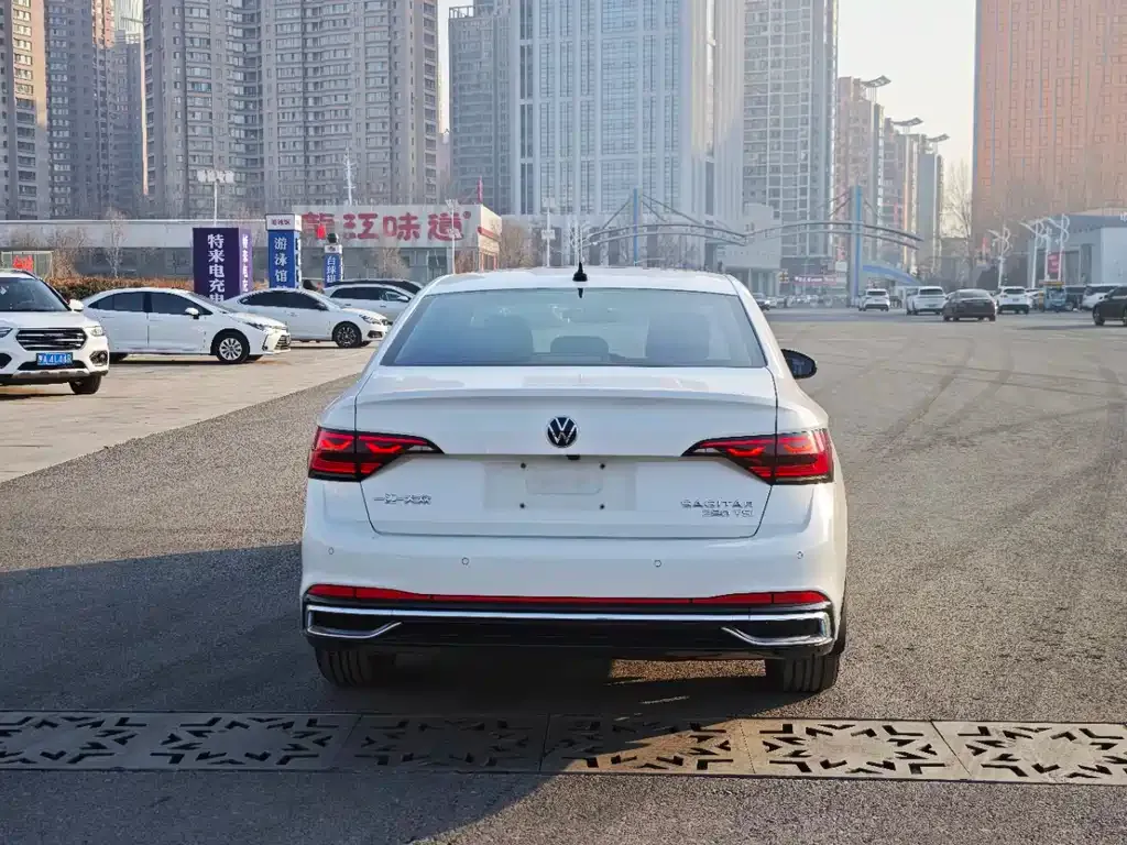 Volkswagen Sagitar 2022 из CN, фото 8
