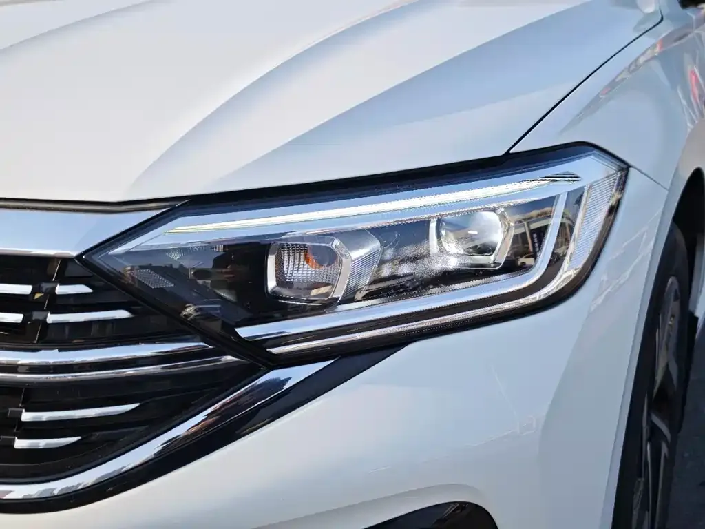 Volkswagen Sagitar 2022 из CN, фото 6