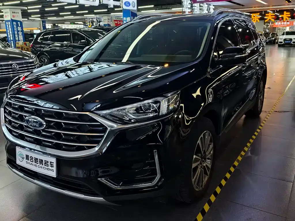 Ford Edge 2022 из CN, фото 1