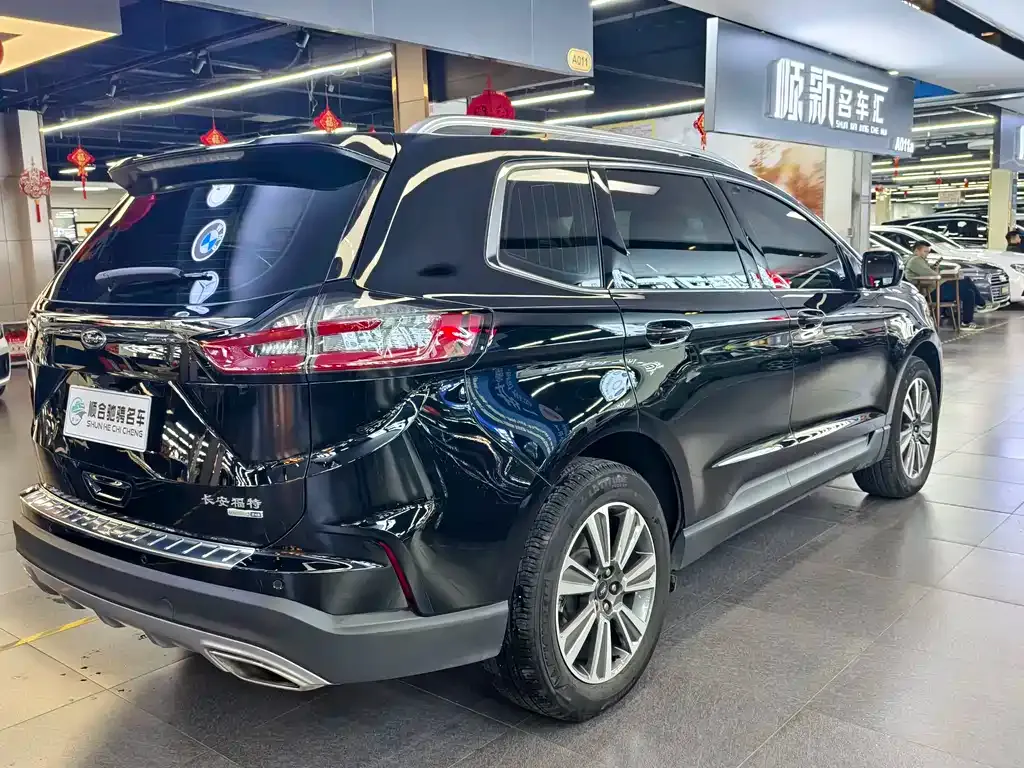 Ford Edge 2022 из CN, фото 3