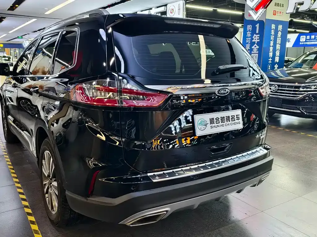Ford Edge 2022 из CN, фото 5