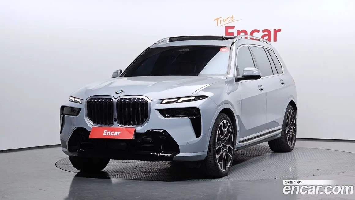 BMW X7 — фото 1