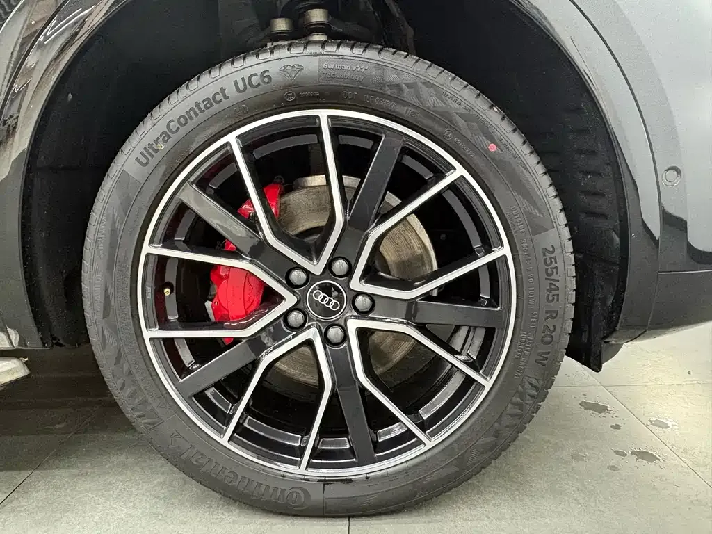 Audi Q5L 2025 из CN, фото 5