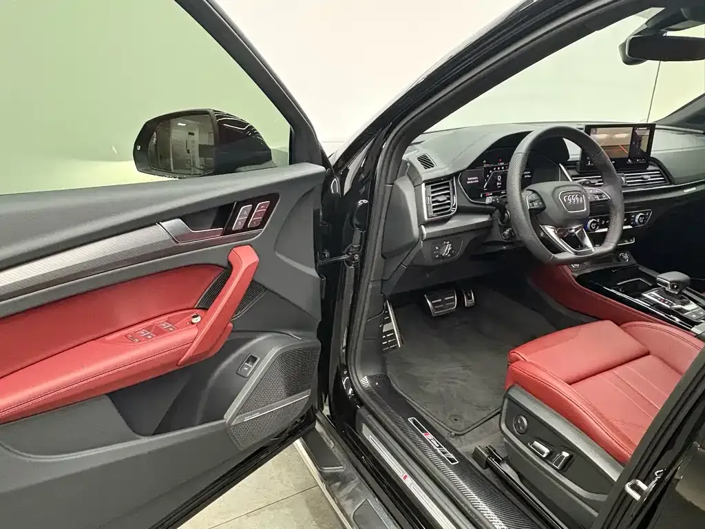 Audi Q5L 2025 из CN, фото 10