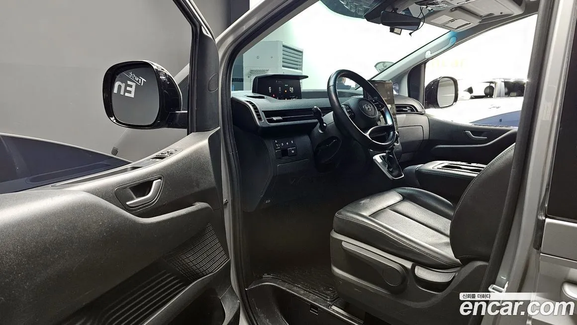 Hyundai Staria 2023 из KR, фото 4