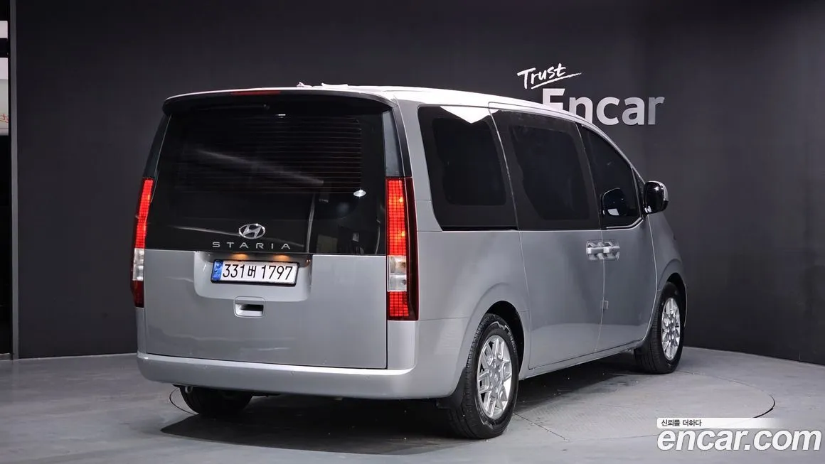 Hyundai Staria 2023 из KR, фото 5