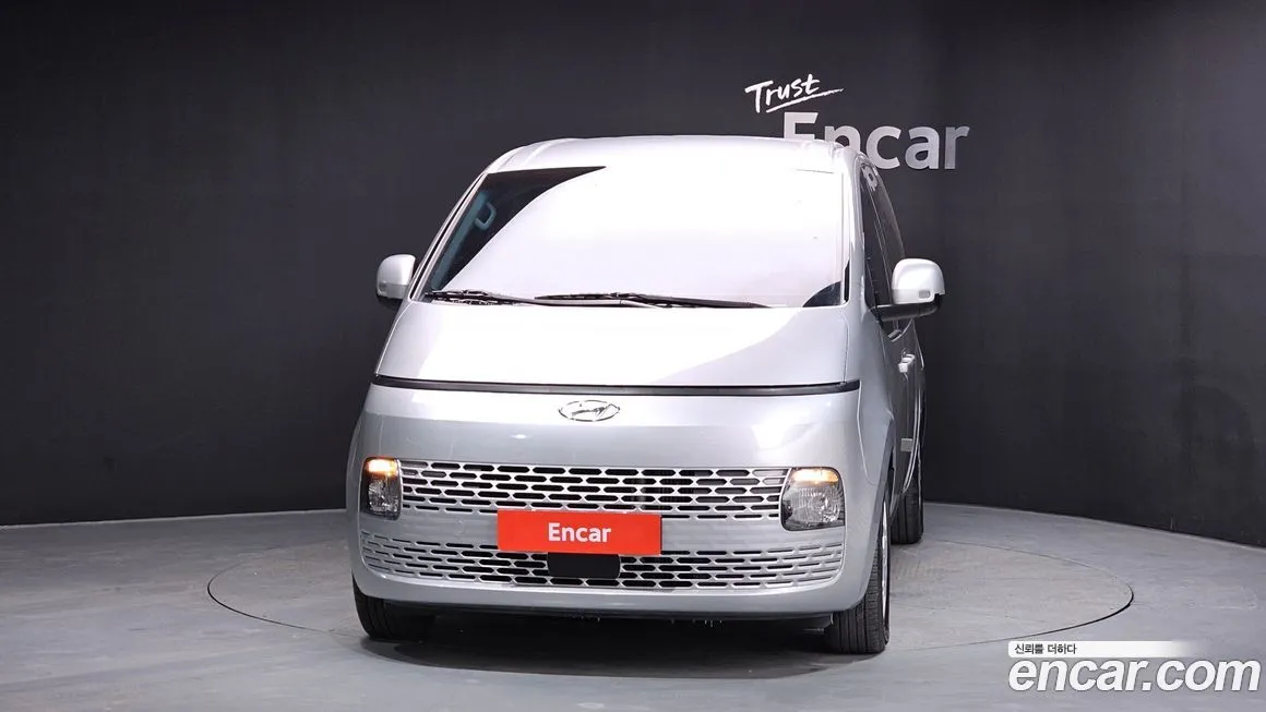 Hyundai Staria 2023 из KR, фото 8