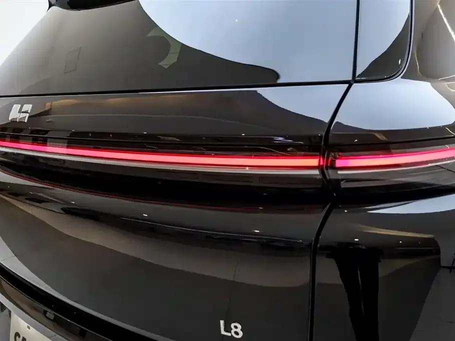 Li Auto L8 2025 из CN, фото 4